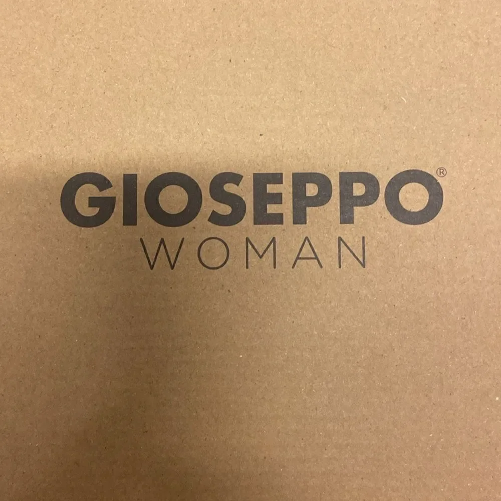 GIOSEPPO Boots - Picture 6 of 6